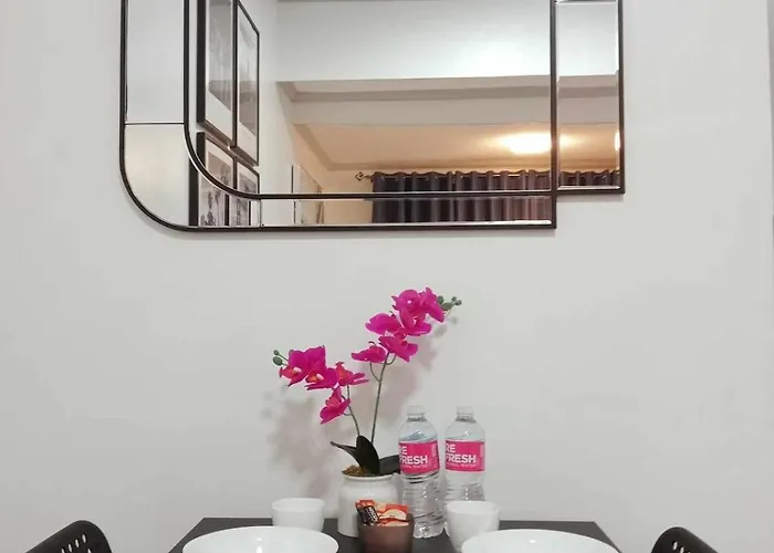 Downtown Makati Malls And Bars At Your Doorsteps Manila